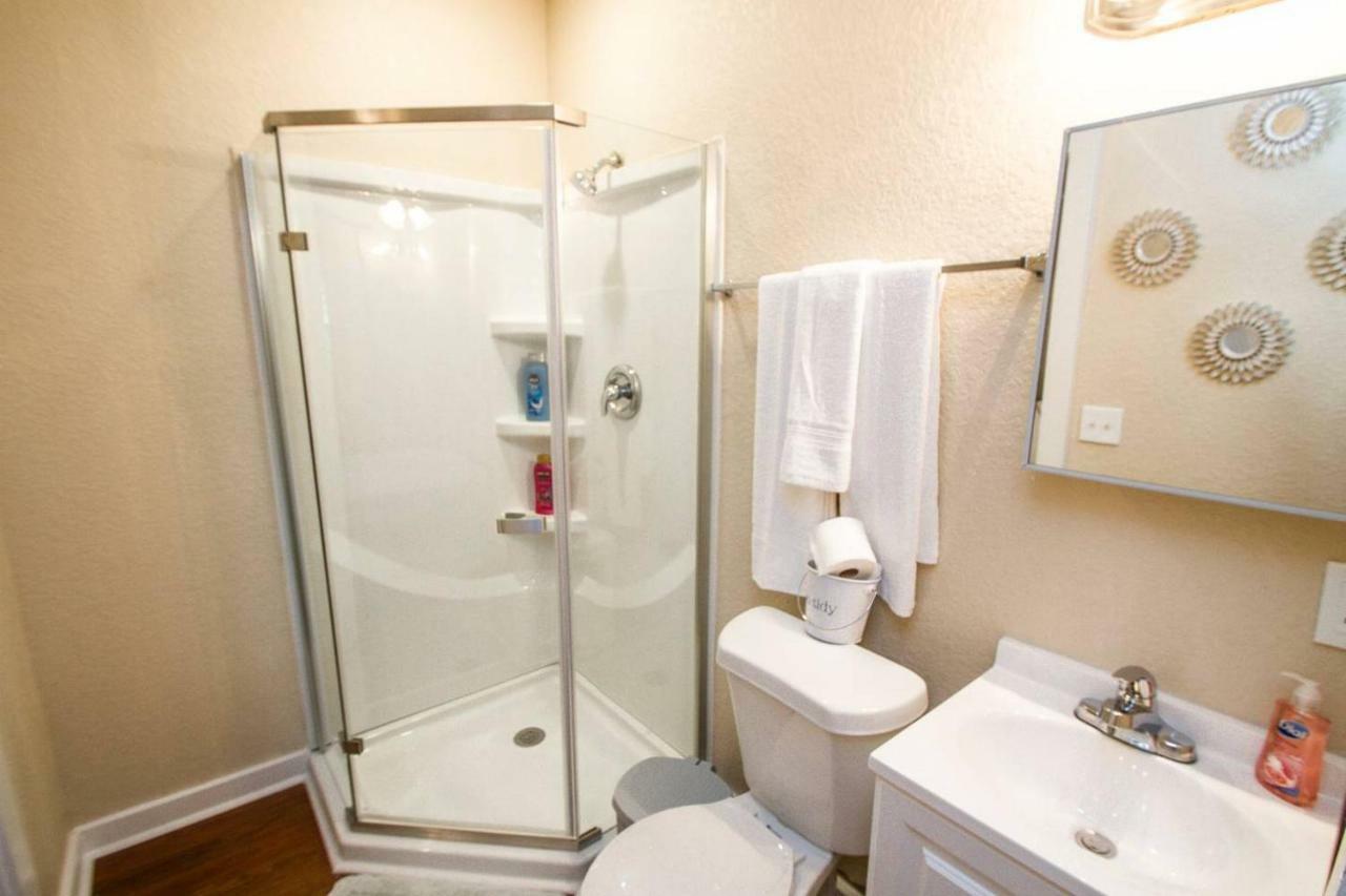 Remodeled Studio Near Downtown Apartment San Antonio Exterior photo