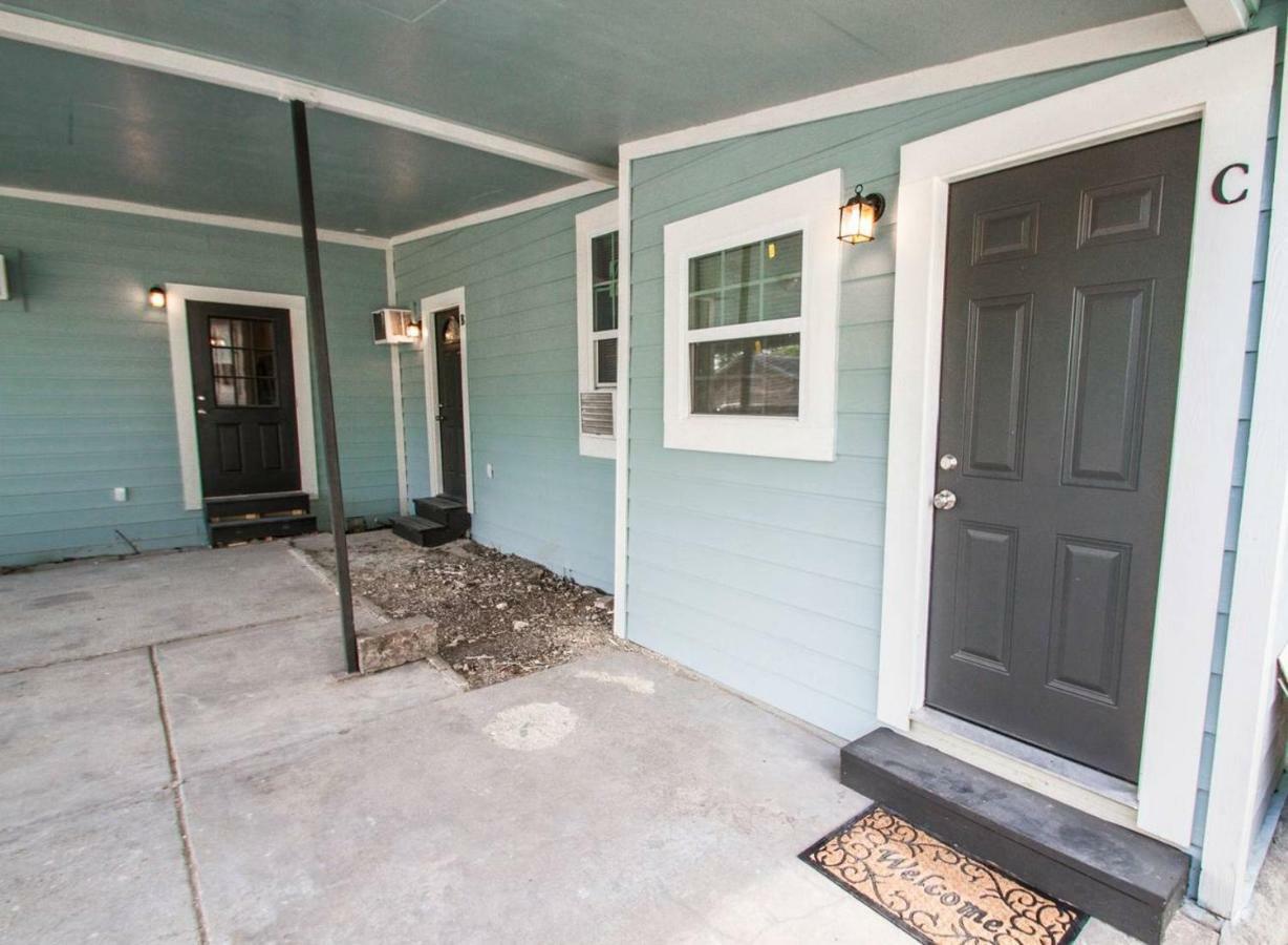 Remodeled Studio Near Downtown Apartment San Antonio Exterior photo